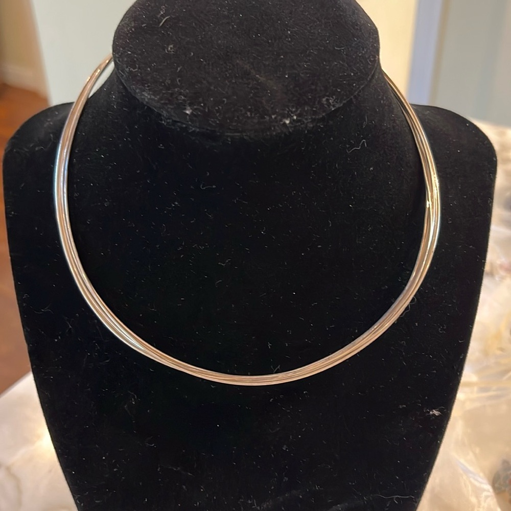 Multi wire silver choaker